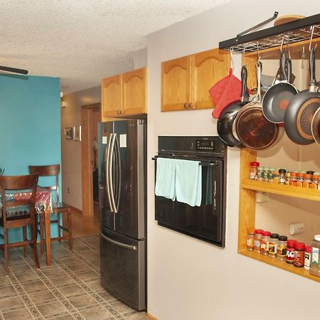 Tiga Bed And Breakfast Yellowknife Exterior foto
