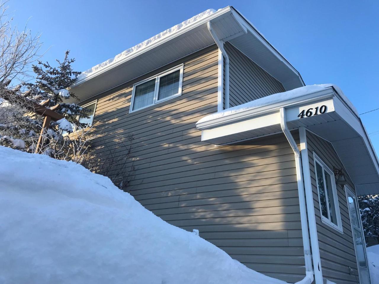 Tiga Bed And Breakfast Yellowknife Exterior foto