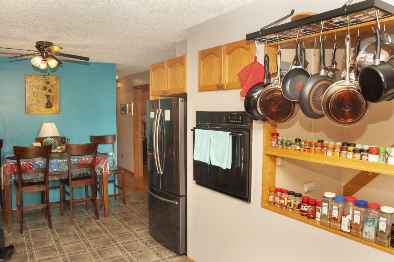 Tiga Bed And Breakfast Yellowknife Exterior foto